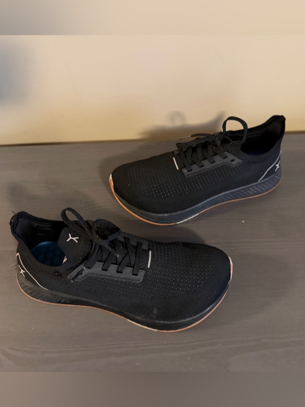 Women's Black Athletic Running Shoes - Performance Knit Trainer - Picture 2 of 10